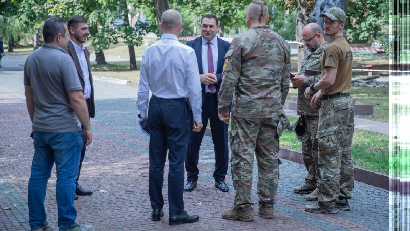 Різниця між шизодєдом Згуром і новим …