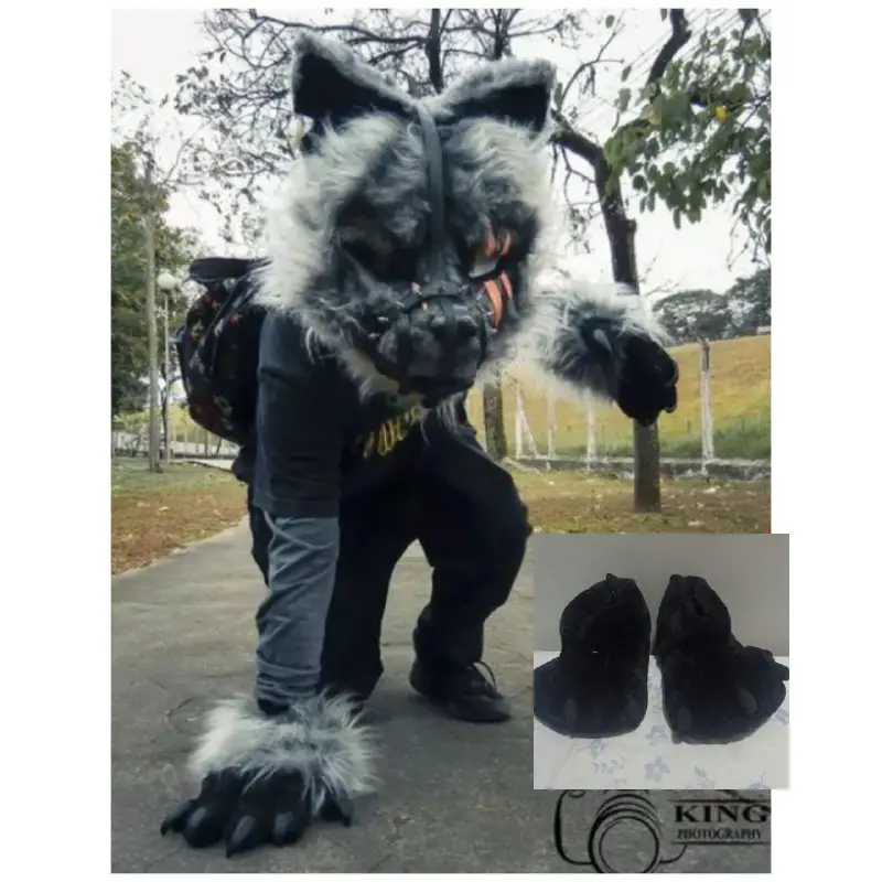 Estou vendendo a Fursuit do Trevor!