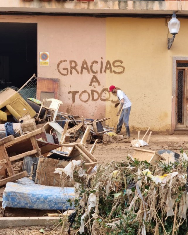 Arte espontáneo en Valencia (España) a …