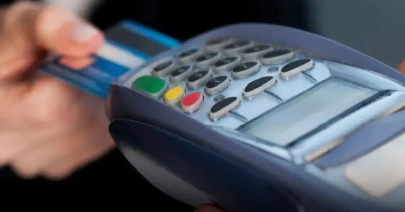 Pagar con Ahora 12 y con tarjeta de crédito será más caro: a cuánto suben las tasas en cada caso