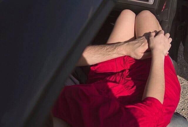 умей ценить того кто без тебя …