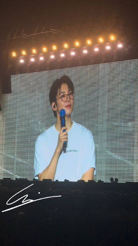 always a wonwoo girl ***😭******😭******🫶🏻******🫶🏻***