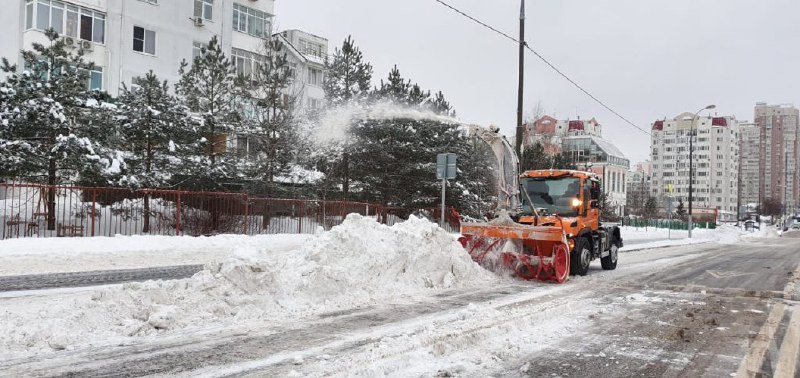 ***☃️***Завтра город **накроет сильный снегопад**, — …