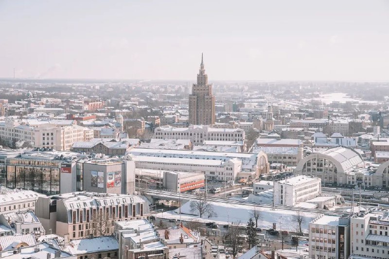 ***❄️*****Январь вспомнил, что он зима**