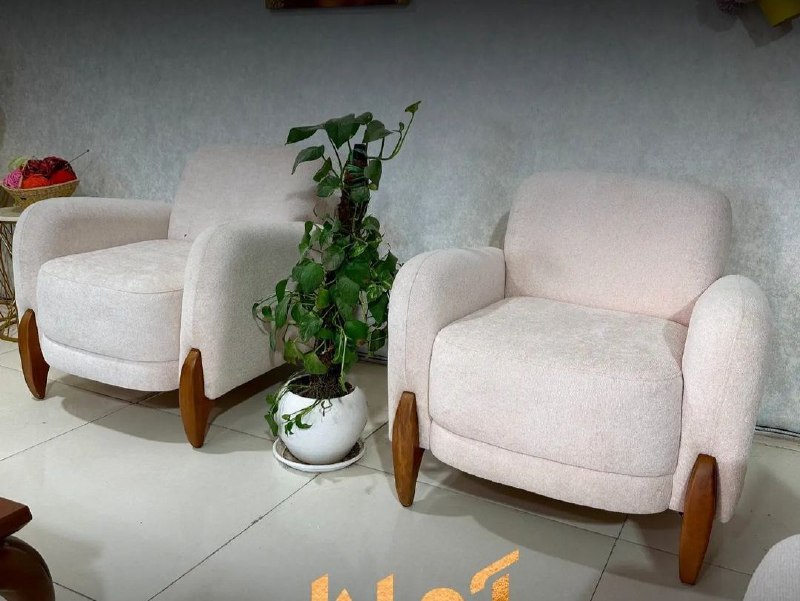 مبل راحتی ترند ومینیمال مدل ورساچ