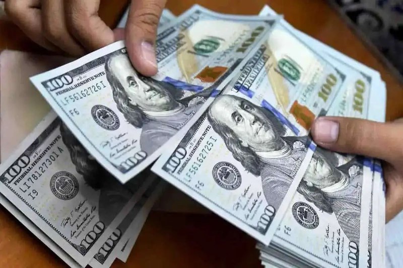 **کدام ریسک‌ها قیمت دلار را افزایشی …