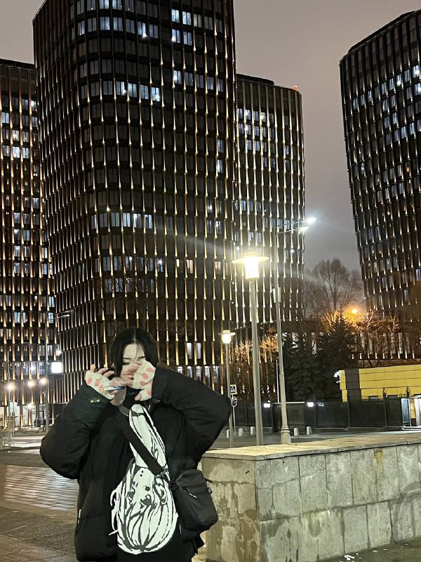моличка покоряет москву