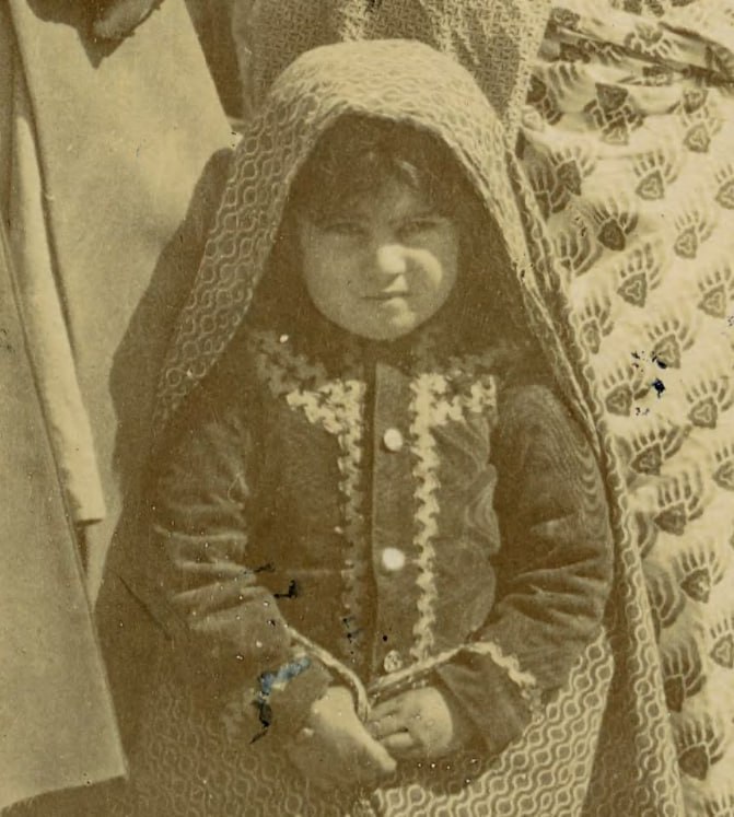 عکسی جالب از کودکی گمنام که …