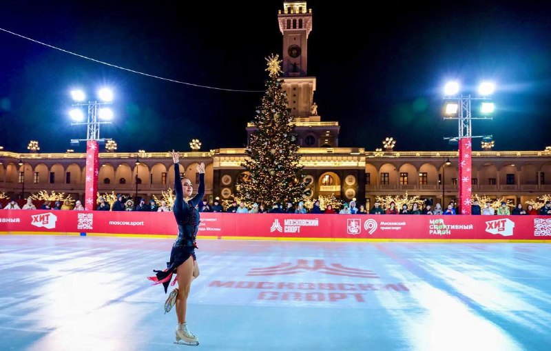 ***⛸*** **На Северном речном вокзале начал …