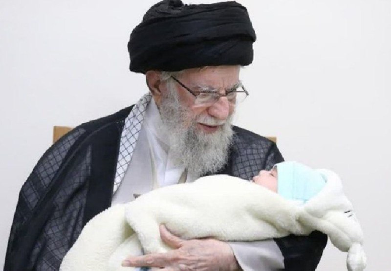 ***?*** اذان بگو در گوشِ گهواره …