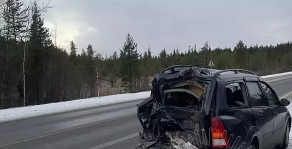 У поворота к горнолыжному комплексу в …