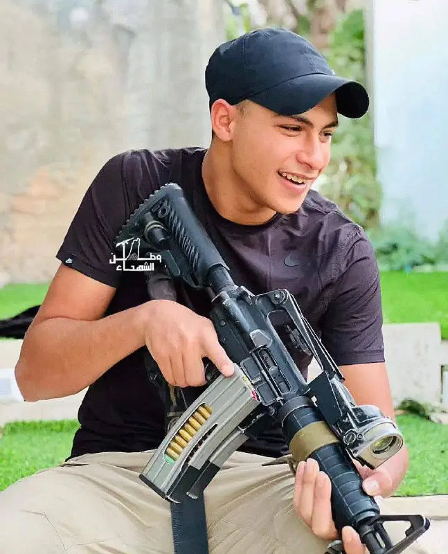 رَحل اللَّذِين نُحِبّهم وَاستَوطن الأغرَاب***?***.