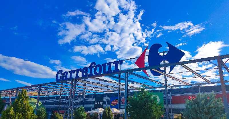 Carrefour ist der Supermarkt in Spanien …