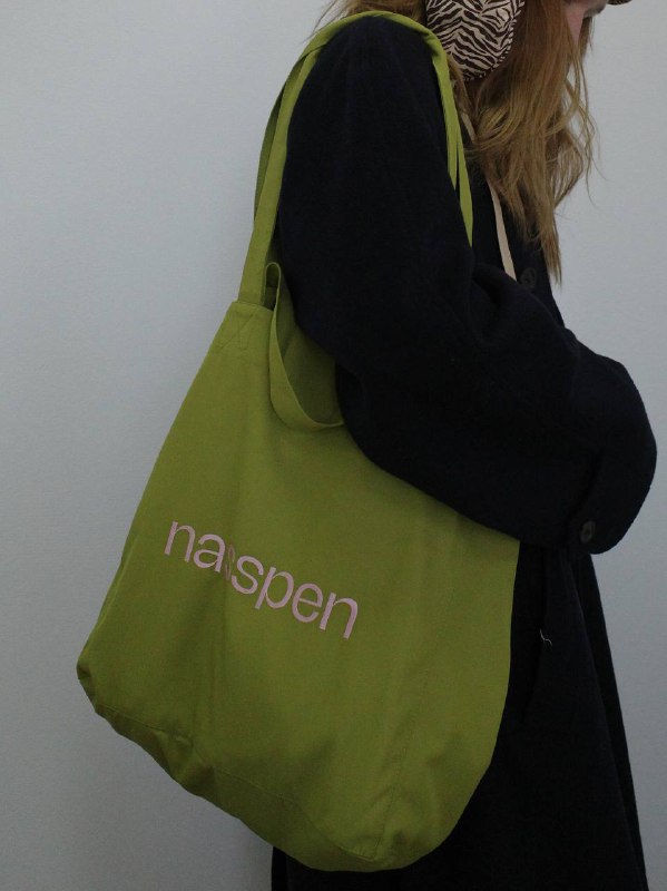 Наглядно показываем, как [наш баул](https://nasspen.com/bags/tproduct/647717513-763129952332-baul-vsego-ponemnozhku-laim) может …