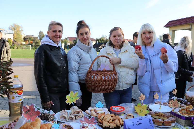 **Благотворительная ярмарка "Под Покровом святой Богородицы"** …