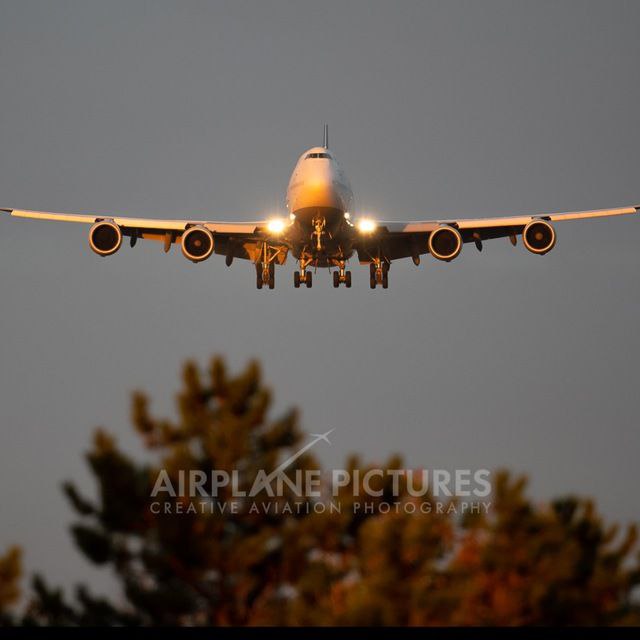 Boeing 747-8