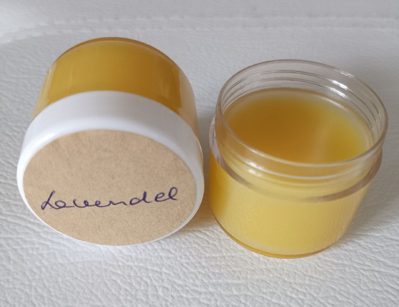 Lavendelsalbe 20ml mit Bienenwachs, Shea Butter …