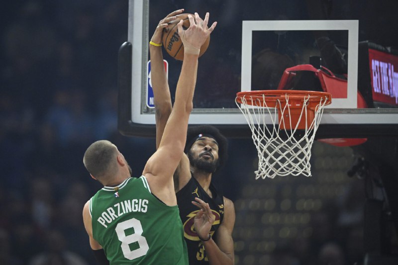 [⁠](https://a.devs.today/https://theplayoffs.news/noticias/nba/celtics-administram-vantagem-vencem-cavaliers-fora-de-casa/)[Celtics administram vantagem e vencem Cavaliers …