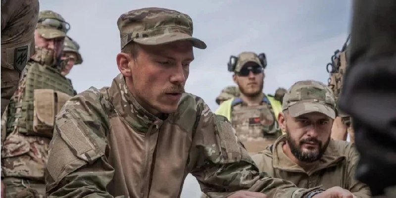 "Shout 'Glory to Ukraine!' one more …
