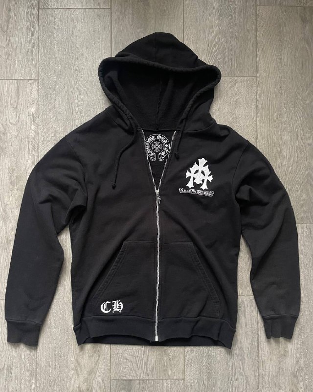 **Zip Hoodie Chrome Hearts**