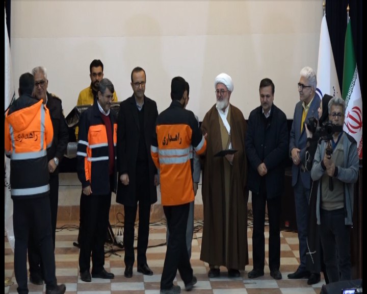 همزمان با روز راهدار در مراسمی …