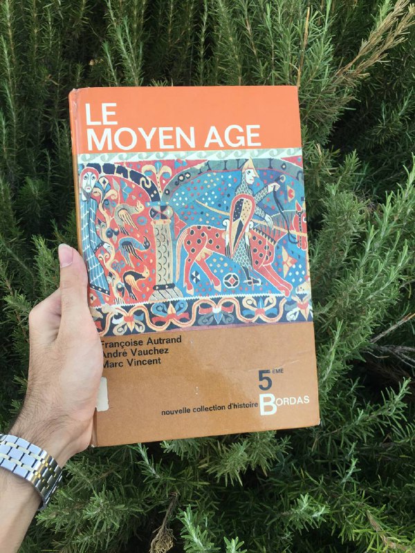 LE MOYEN AGE, 5e