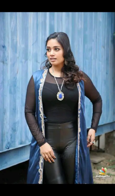 Nivetha Pethuraj 💃