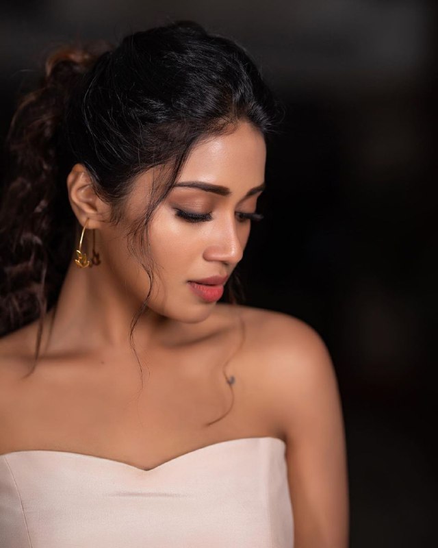 Nivetha Pethuraj 💃