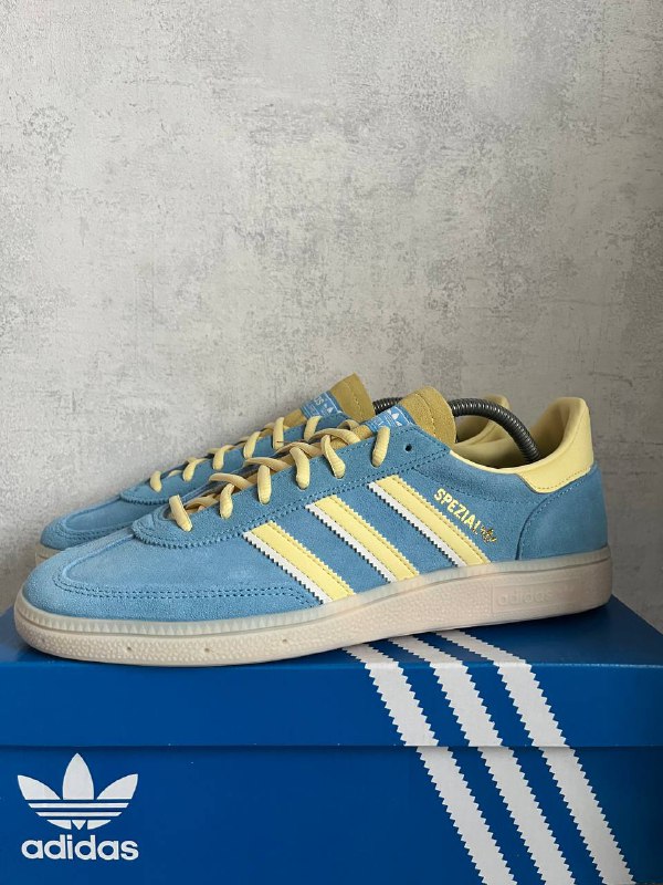 Adidas spezial