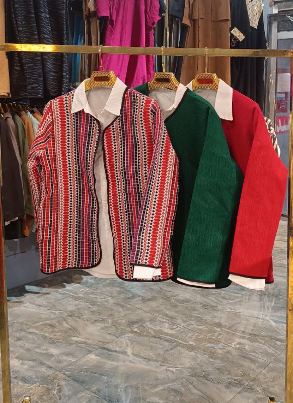 **رویی گلیمی یلدایی.