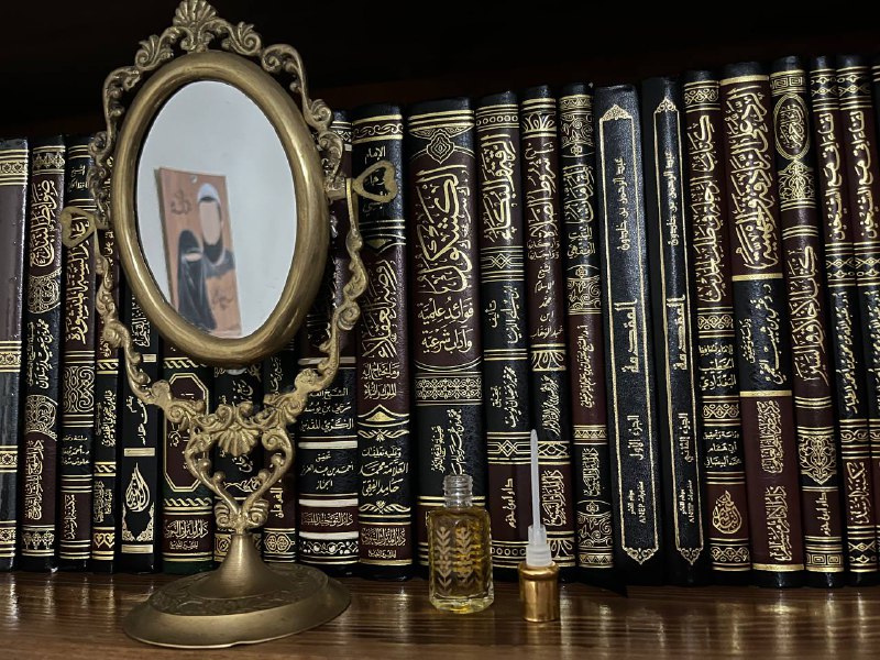 كُلَّمَا وَقَعَت عَقَبَةٌ بَيْنَ الغَادَةِ وَبَعْلِهَا، …