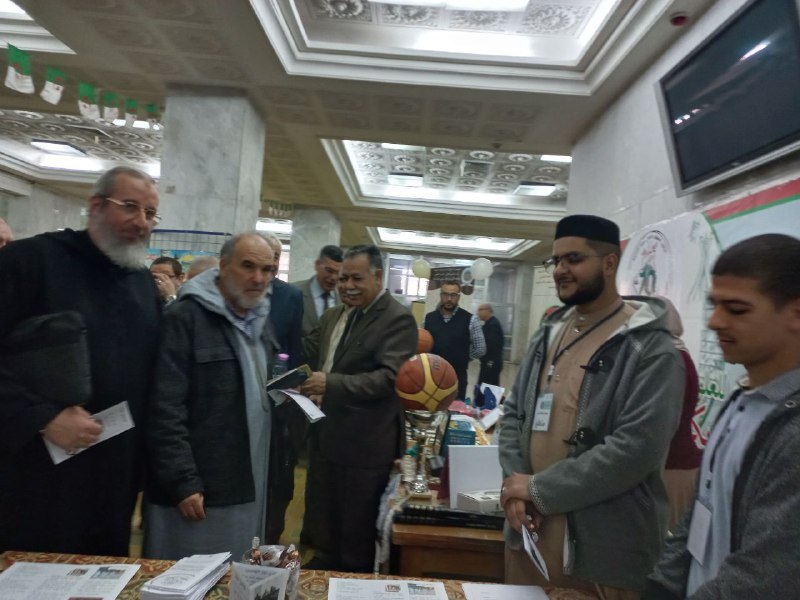 نادي نور الوحيين