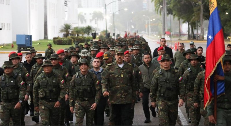 ¡EN DEFENSA DE LA PAZ! Nicolás …