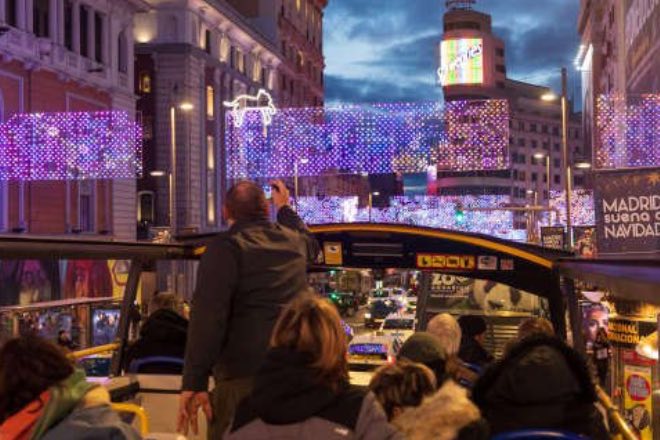 ***🎄*** **Naviluz, el autobús de la …