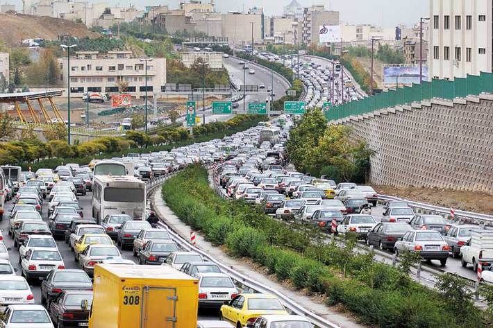 ***🔴*** **رانندگان قانونمند تشویق می‌شوند**