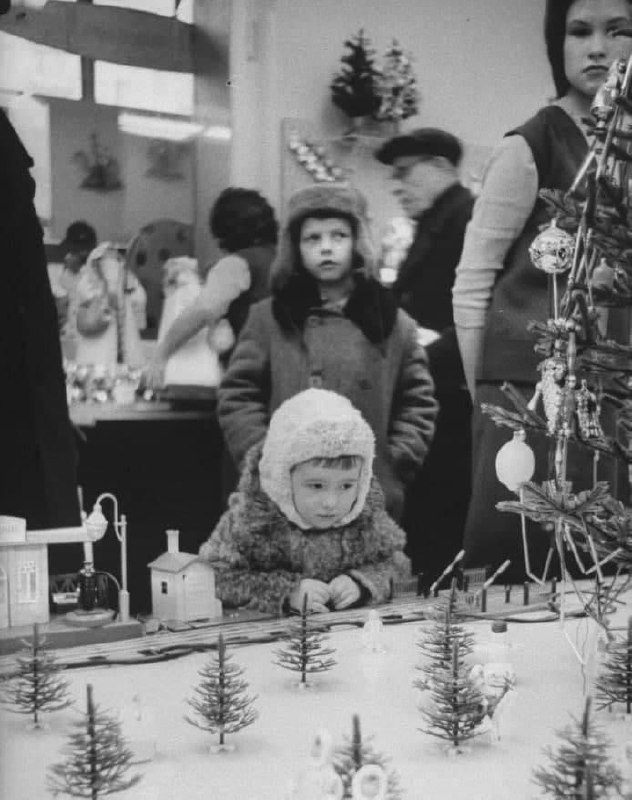 Железная дорога в магазине «Лейпциг», 1960е.