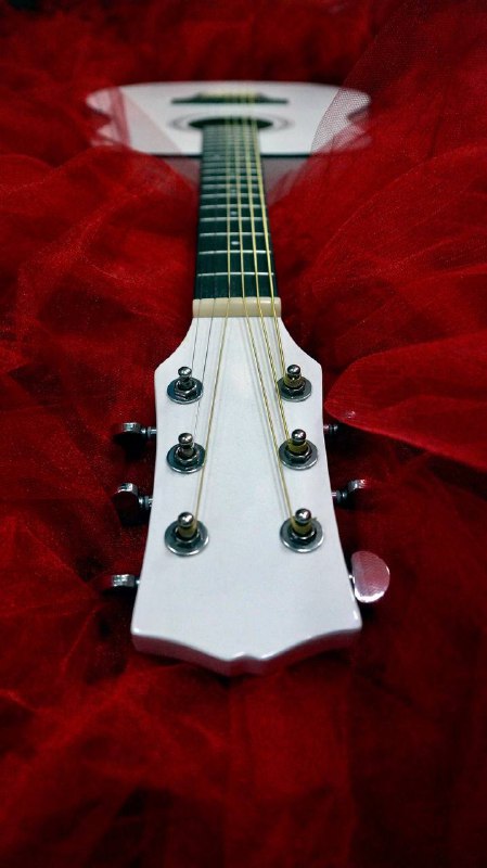 В каком-то ускоренном режиме пролетает сейчас …