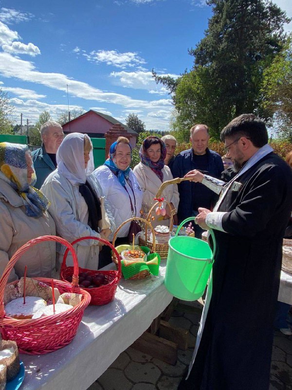 Поздравляю вас с Пасхой и желаю …