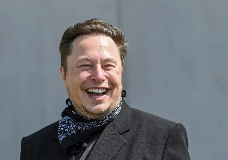 Elon Musk o'z universitetini ochadi