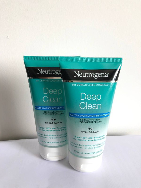 ***💚*** Neutrogena Deep clean cleanser