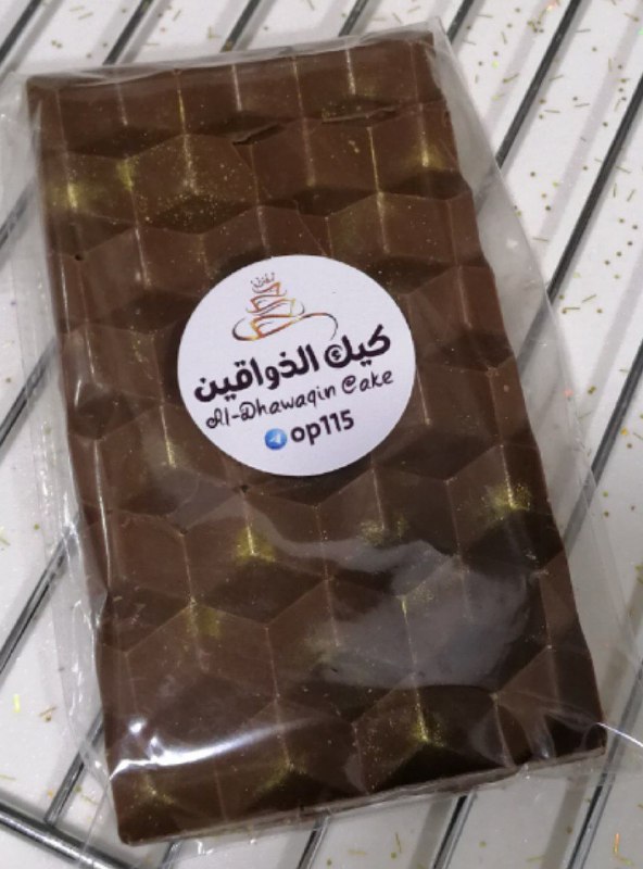 متوفر شكلا دبي