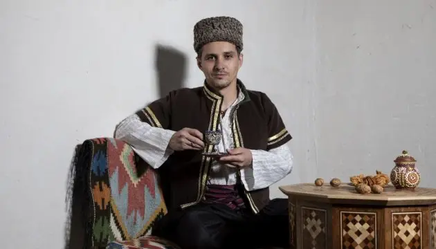 ***☕***Ще трохи про соцільний та культурний контекст кави для кримських татар. Інтерв'ю з Есмою Аджієвою, головою ГО "Алєм" та авторкою …