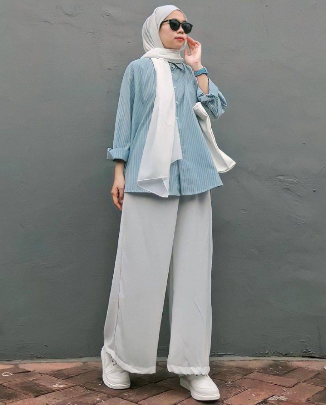 ***🌐*** Outfit Hijab Biru Putih [#OOTDhijab](?q=%23OOTDhijab) …