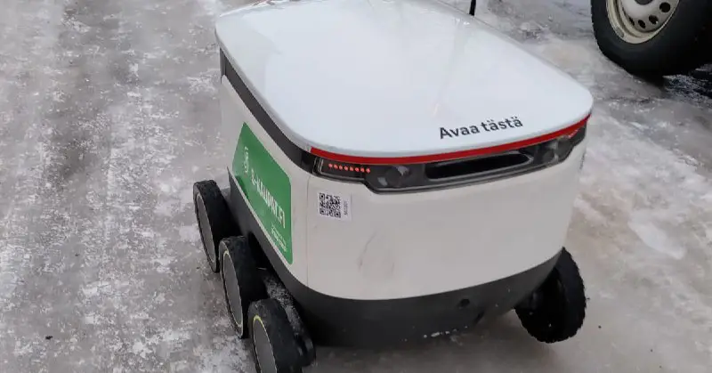 Food delivery robot crashes into car, flees scene of accident[.](https://t.me/iv?url=https%3A%2F%2Fyle.fi%2Fa%2F74-20072150?origin=rss&amp;rhash=09be4d57db5cf1)