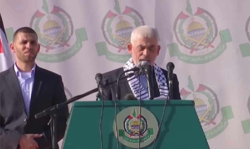 [Sinwar ora è il capo di Hamas, per i palestinesi è un messaggio a Israele](https://pagineesteri.it/2024/08/07/medioriente/sinwar-ora-e-il-capo-di-hamas-per-i-palestinesi-e-un-messaggio-a-israele/)