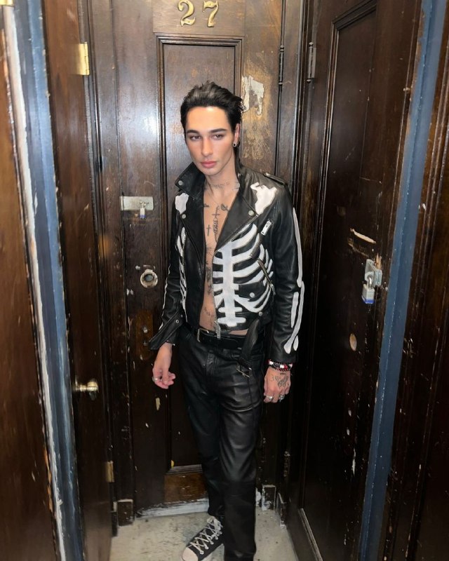 Palaye Royale