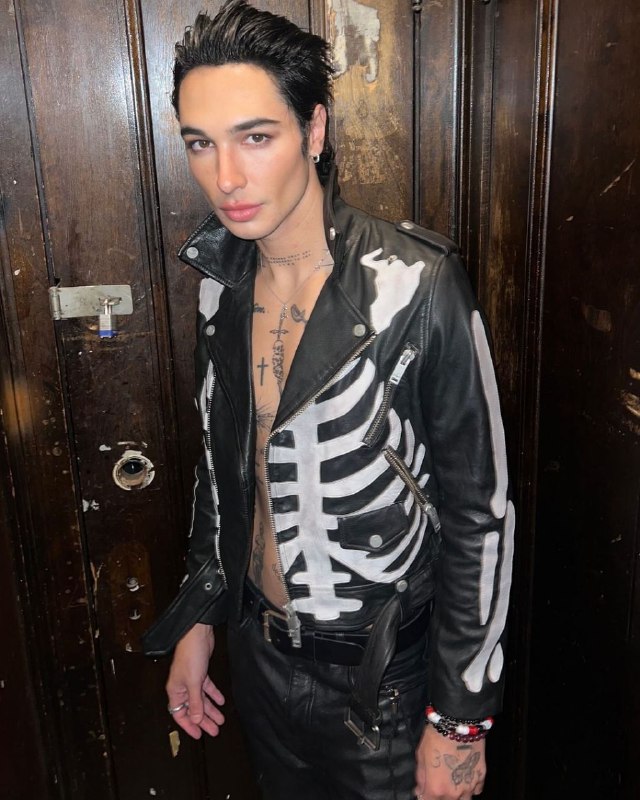 Palaye Royale