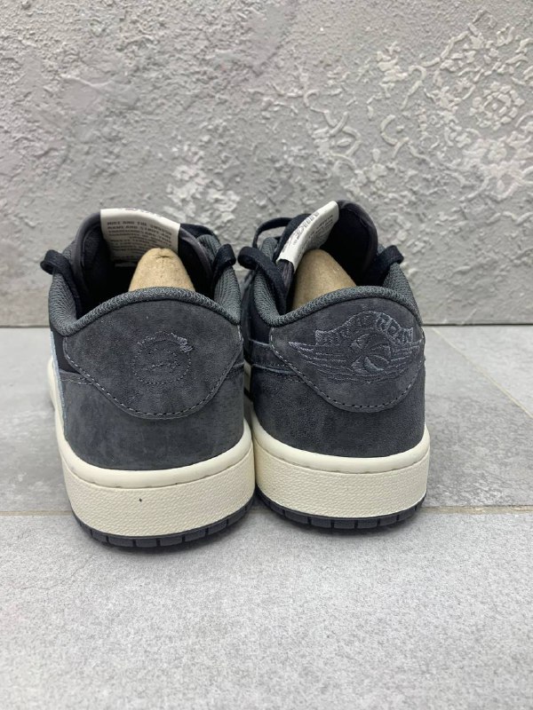 Palm_wear