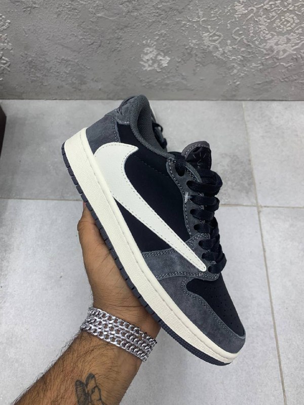 Palm_wear