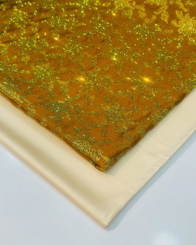 پارچه سرای مارال?